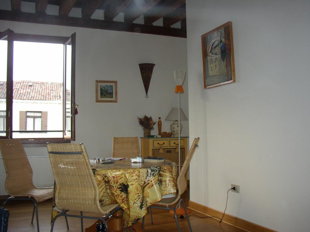 Appartement Palazzo Celsi à Venise Chambre photo